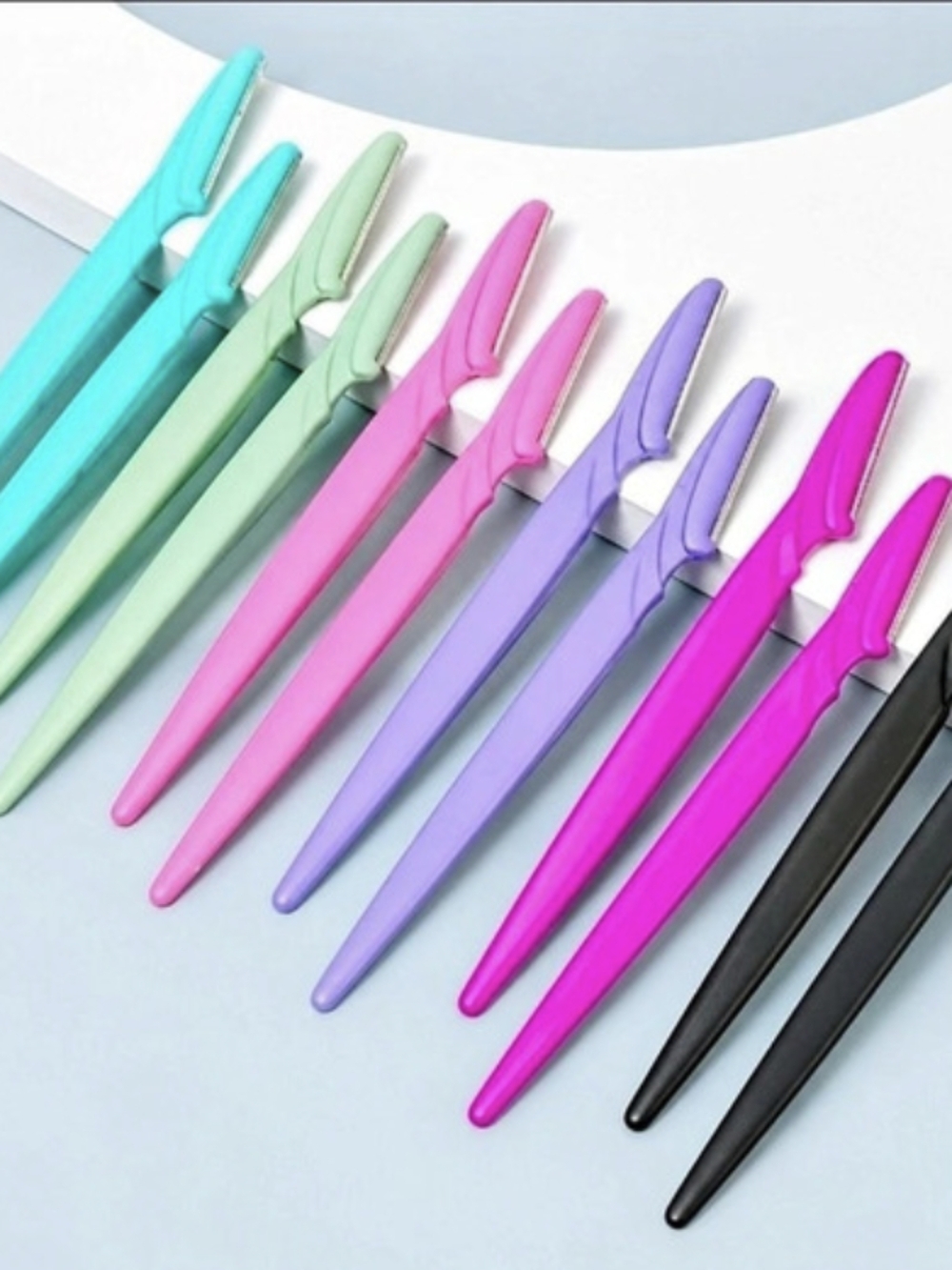 Makeup Razor Tools Set Pink & Blue
Facial Razors 12pcs